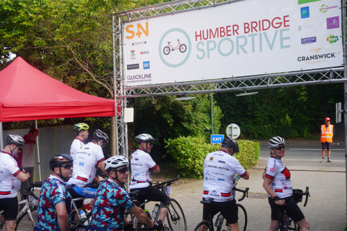 Humber Bridge Sportive 2024 - The fun family friendly cycle ride start line